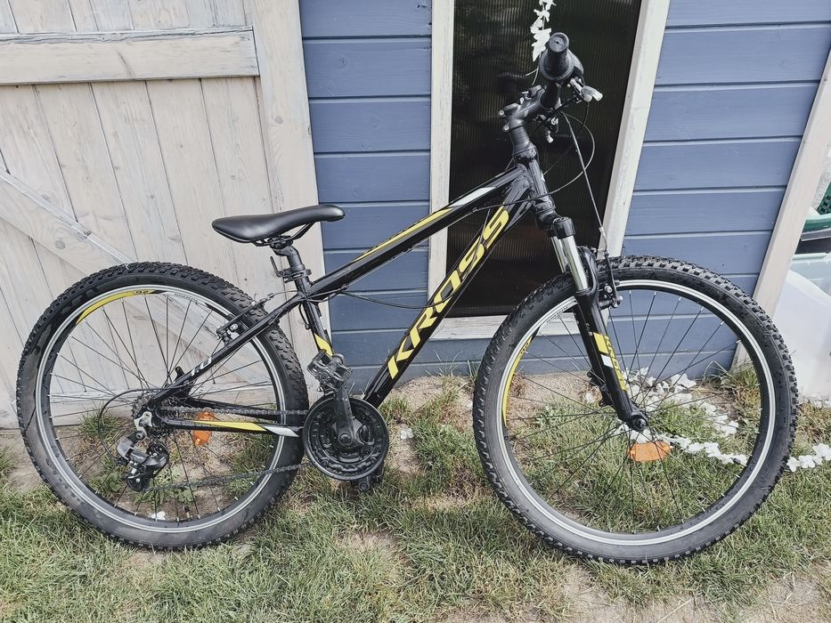 Kross Hexagon 26" MTB – Shimano, amortyzator, 21 biegów. Rower w pełni sprawny, zadbany, gotowy do jazdy. Idealny do miasta i na leśne trasy.