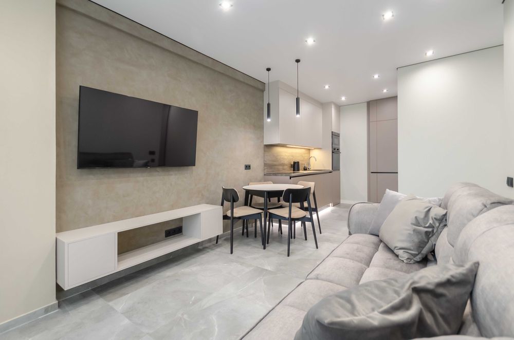 Подобова оренда 2к.квартири в ЖК "Манхетен Сіті"