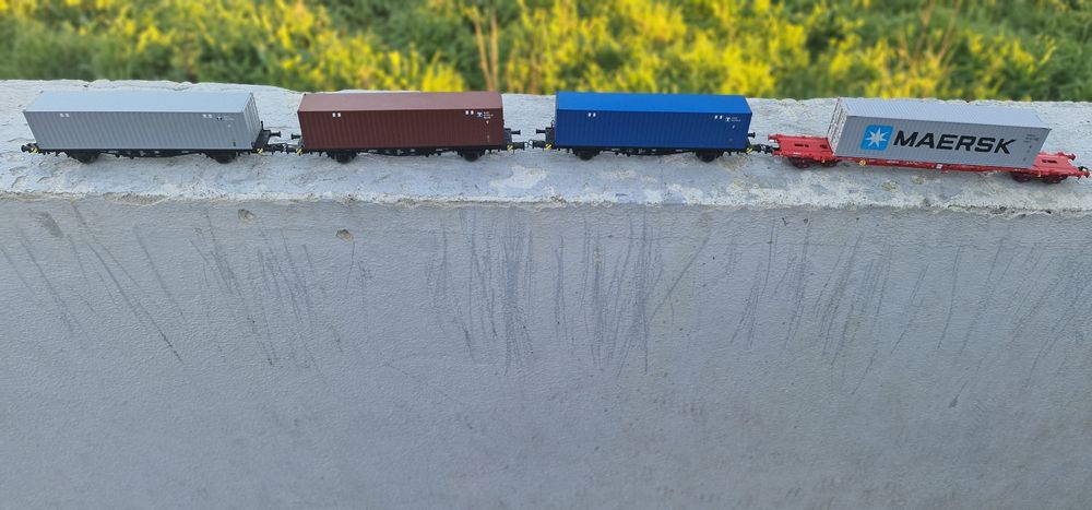 Vagons novos raros preços  telefone.