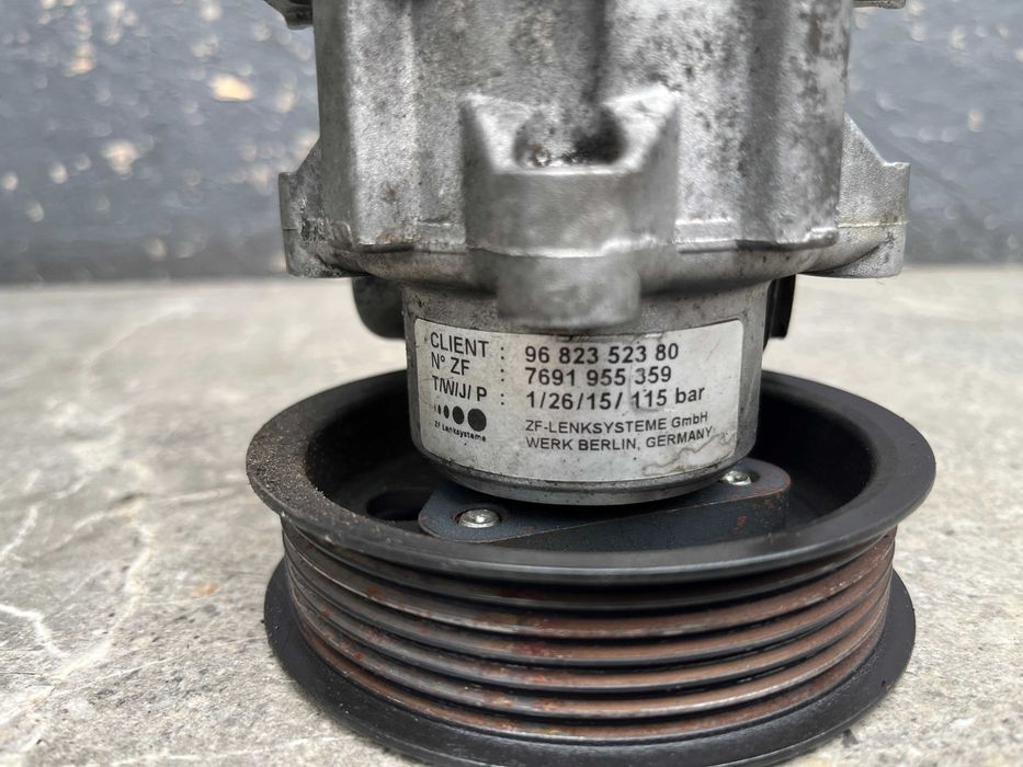 Гідропідсилювач керма ГУР Citroen C5 С6 Peugeot 407 607 2.7 HDI