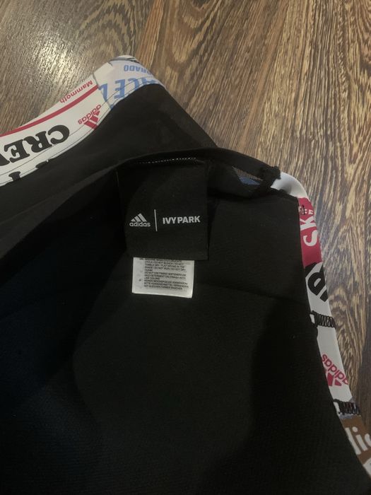 Новий жіночий топ Adidas Ivy Park