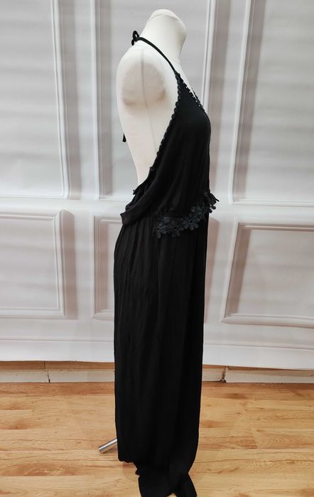 Czarna letnia maxi sukienka Boohoo rozmiar 48 wiskoza/elastan