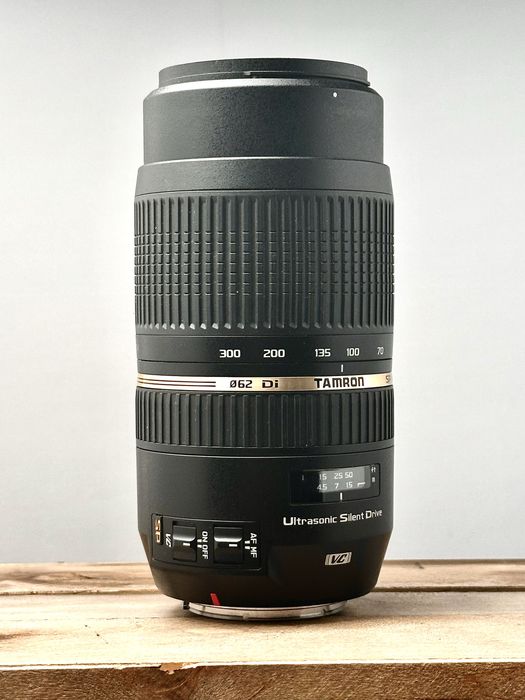 Обʼєктив Tamron SP 70-300 mm F/4-5.6