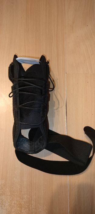 Stabilizator/ orteza na kostkę