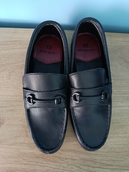 Nowe buty mokasyny r. 34