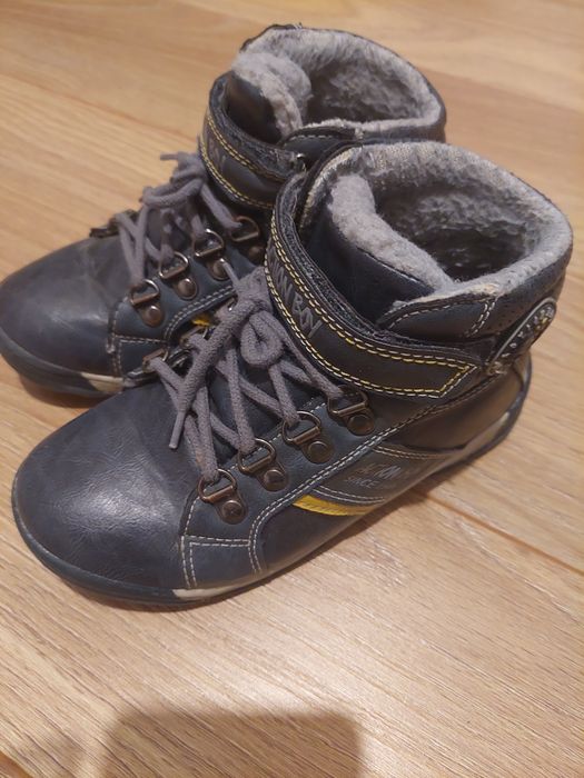 Buty chłopięce zimowe 31