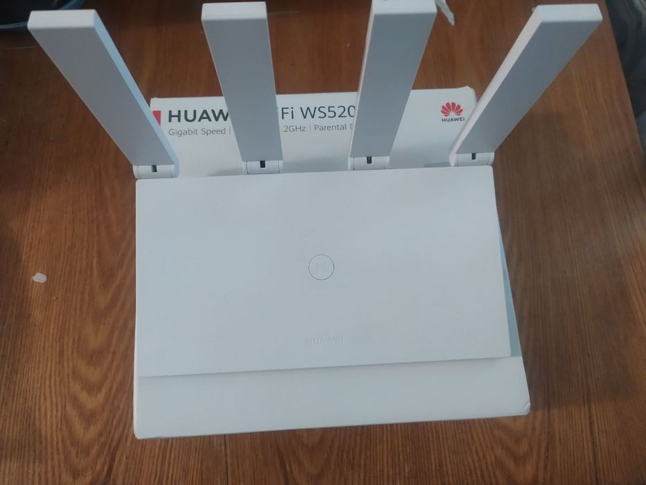 Роутер Huawei ws 5200