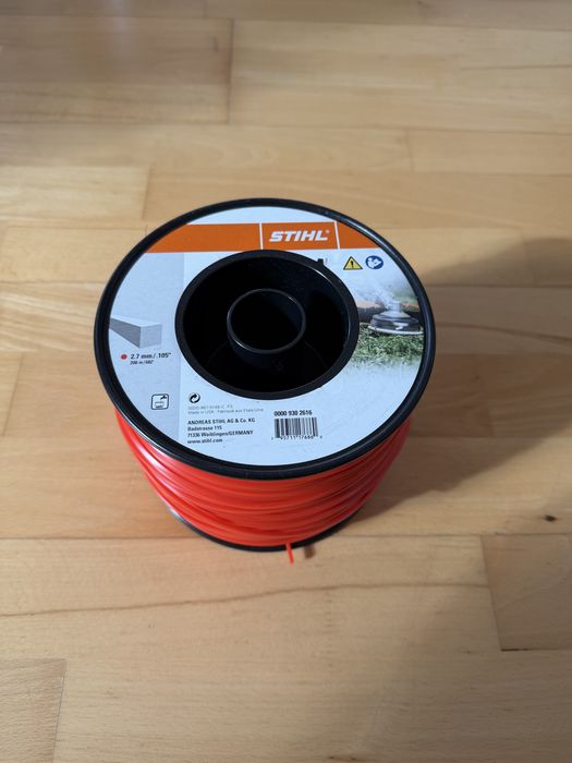 Żyłka tnąca Stihl  2,7 mm,/105 ”, 208 mb