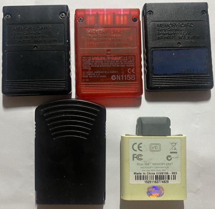 Memory cards  PlayStation/xbox