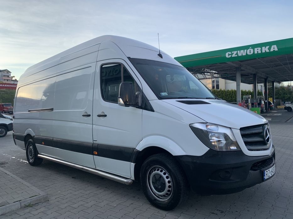 Wynajem BUS 200zl dostawczy WYPOZYCZALNIA busow Rzeszow