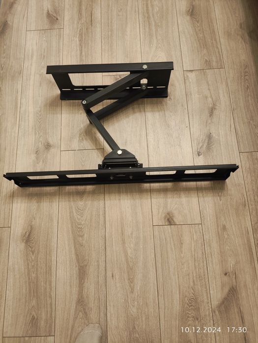 Uchwyt do telewizora