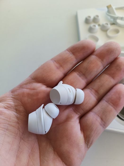 Auriculares LG Xboom Buds (com cancelamento de ruído)