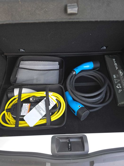 Dacia Spring Extreme Eletrico 65 48 kw, apenas 4836 km