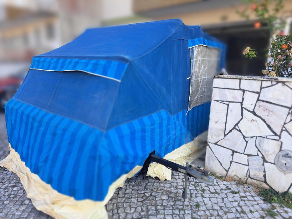 Atrelado Tenda Familiar 6 Pessoas - Bom Estado, Leve de Rebocar