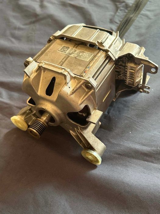 Silnik pralki Siemens Bosch 100% SPRAWNY 9000686076