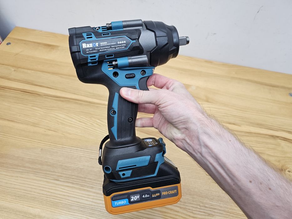 800Nm Мощный Ударный Гайковерт аккумуляторный Razor WN800 Бесщеточный