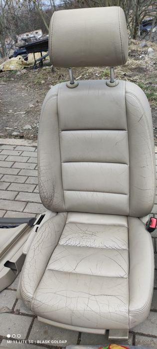 Fotel Fotele Zestaw Skóra Beżowa Grzane Audi A4 B6 2001 Blask Gołdap