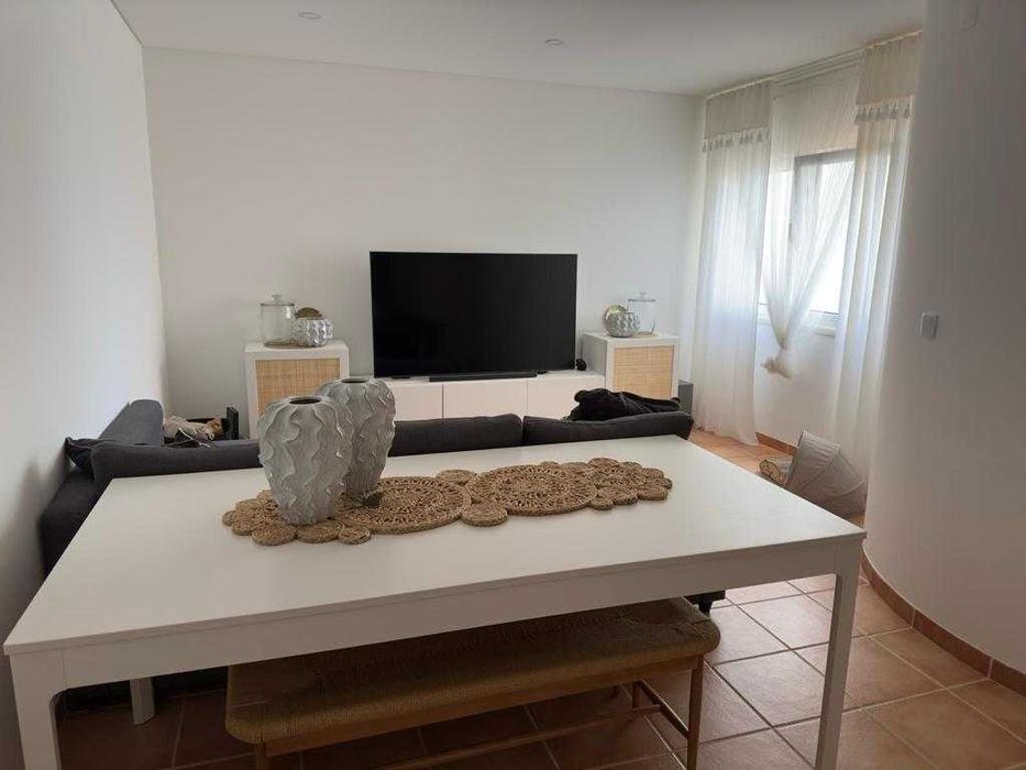 Arrenda-se Moradia T2 no Condomínio Moinhos do Mar - Ericeira - Mafra - Lisboa