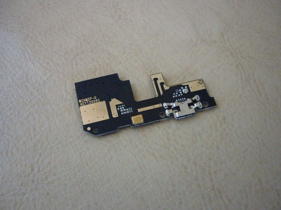 Шлейф для Xiaomi Redmi 5 Plus, с разъемом плата зарядки, с микрофоном