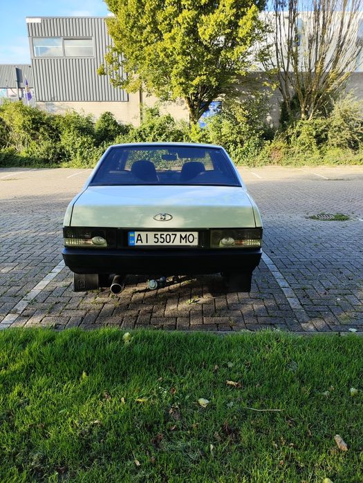 ВАЗ 21099. На газу. 1.5 двигун.