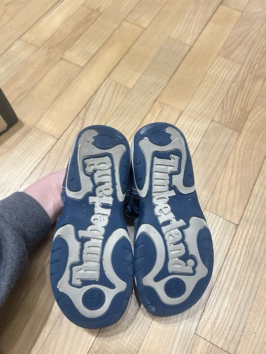 Продам босоніжки Timberland р.32 на хлопчика