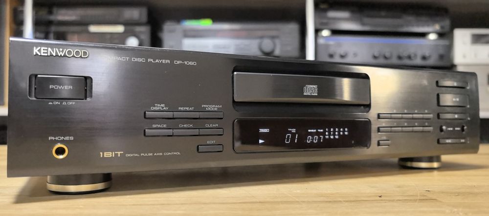 CD-програвач Kenwood DP-1060