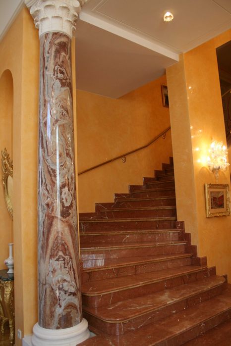 Stiuk wenecki, marmur stiukowy, scagliola marmur