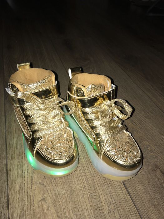 Дитячі кросівки на роликах 30 розмір