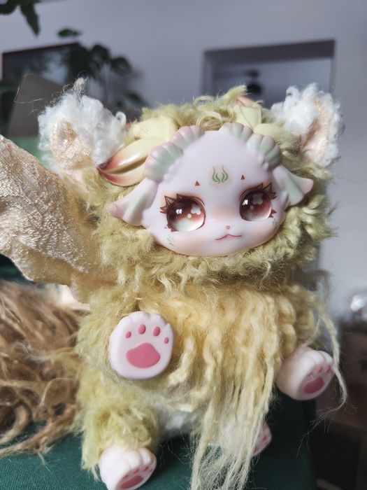 Maskotka anime  nowa urocza zabawka pluszak kot smok