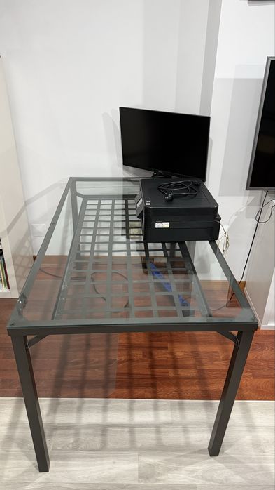 Mesa de Vidro Ikea