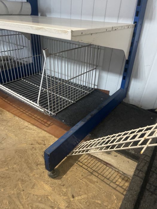 Полиці залізні міцні