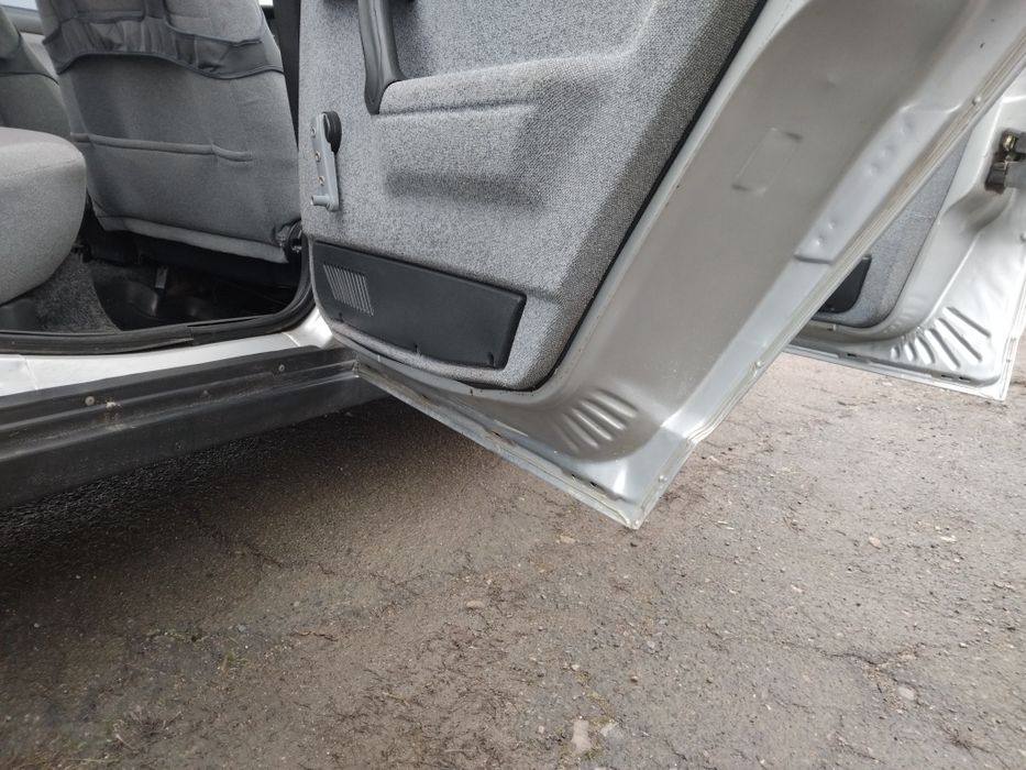 ваз 2110 газ.бензин