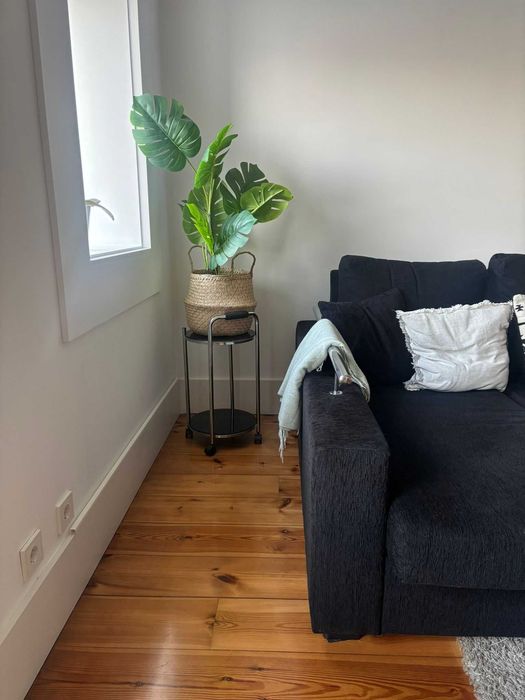 Mesa de apoio preta brilhante