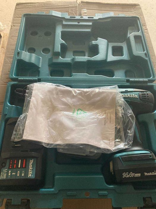 Дриль-шурупокрут (акум) - DF347DWE (MAKITA) без аккумуояторів