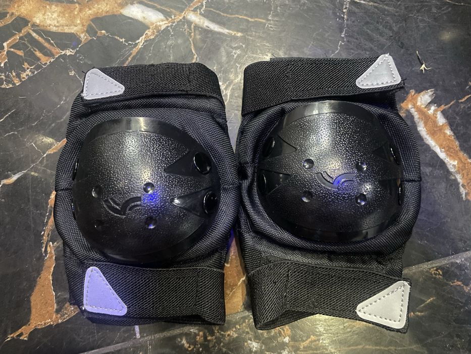 Налокотник Crivit. Налокітник