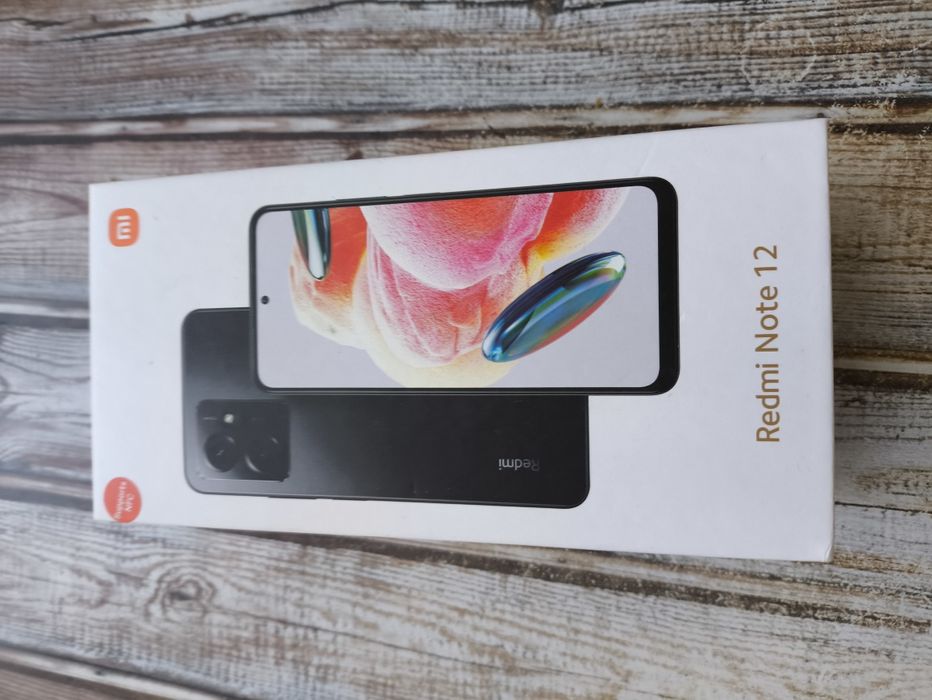 Смартфон Redmi Note 12