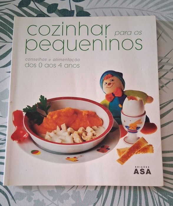 Livro "Cozinhar para os pequeninos"