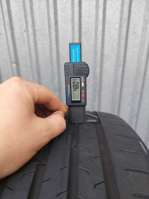 Шини б/в 215 50 18 Continental Eco Contact 6Q