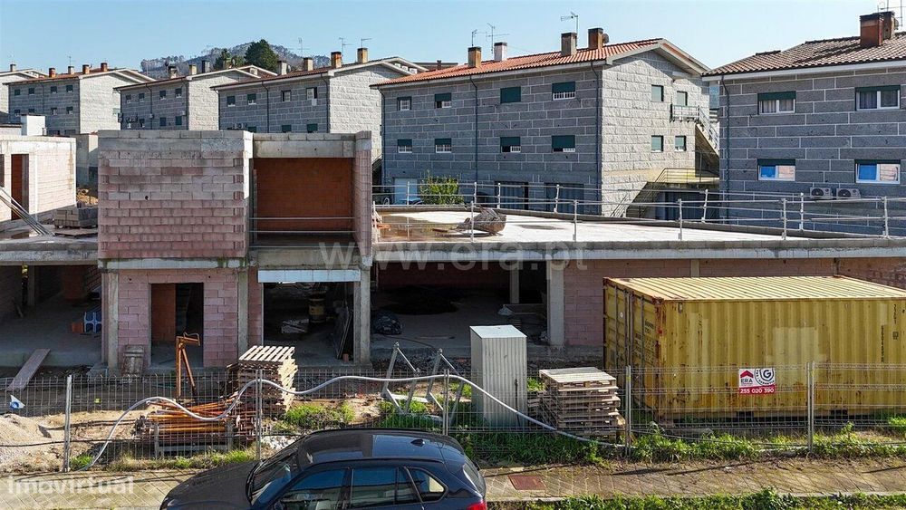 Moradia Geminada T3 / Marco de Canaveses, Vila Boa do Bispo