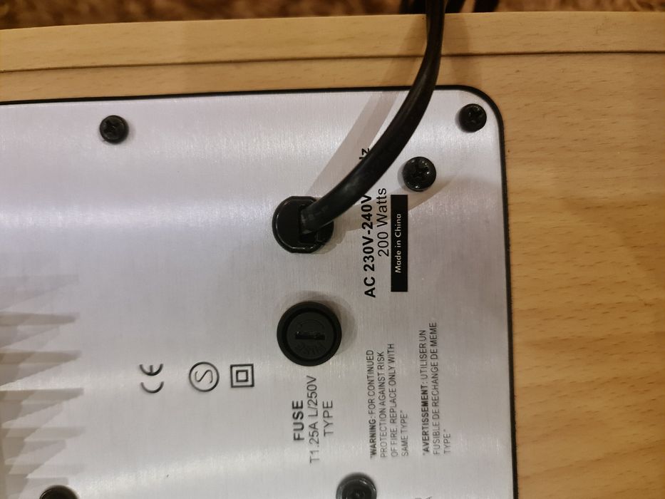 Subwoofer JBL SUB 138 200W