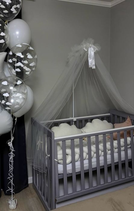 Дитяча кроватка/ліжко