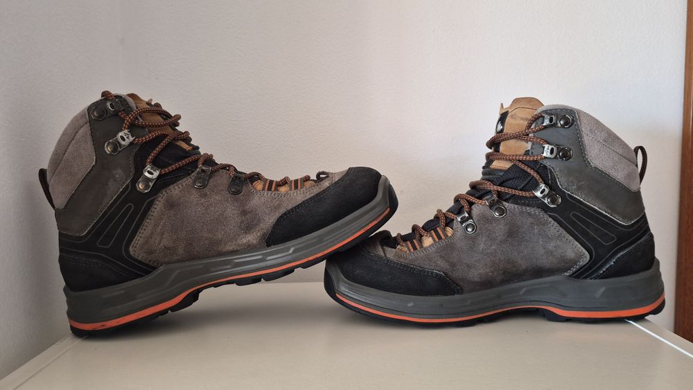 Botas Quechua de caminhada