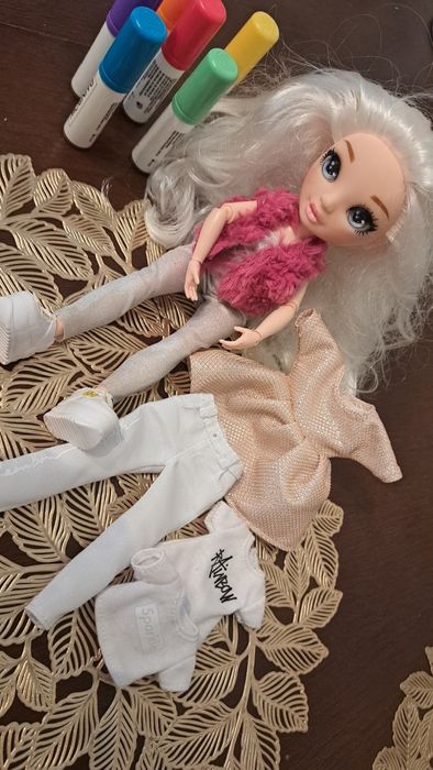 Lalka Rainbow High color do prania