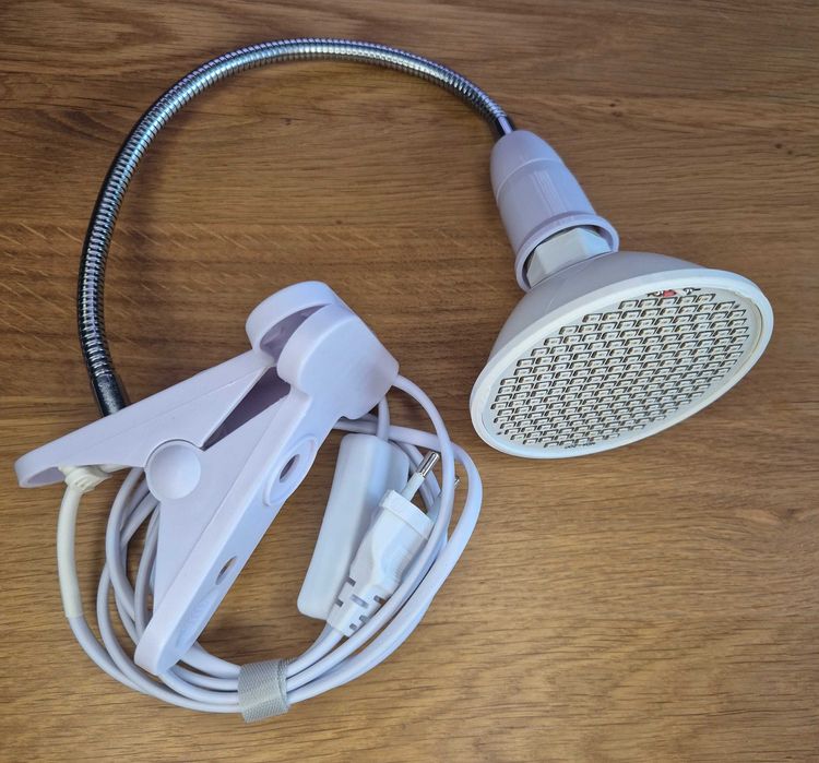 Lampa LED do doświetlania roślin