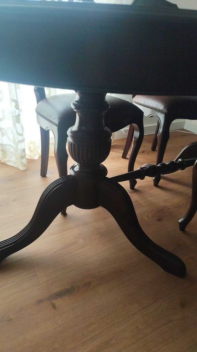 Conjunto Sala de Jantar Completo em Cerejeira