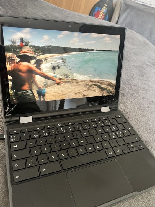 Laptop chromebook