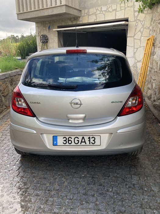 Vendo opel corsa ECO flex1300cdti