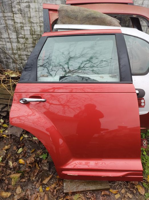 Двері Chrysler PT cruiser