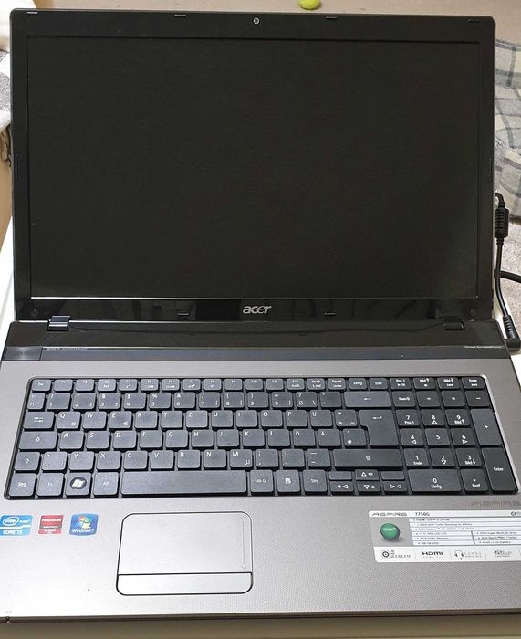 Ноутбук Acer P7YE0 / Aspire 7750