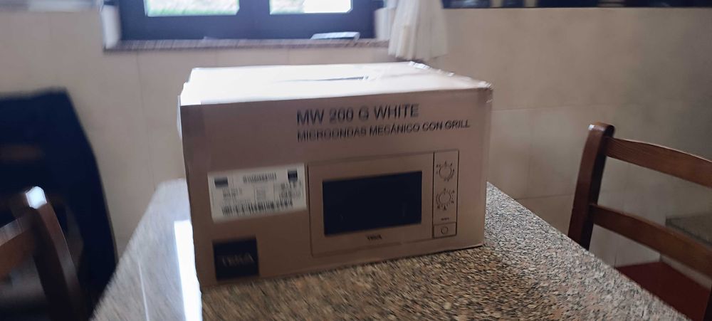 Micro-ondas Teka MW 200G 230V com Grill - NOVO